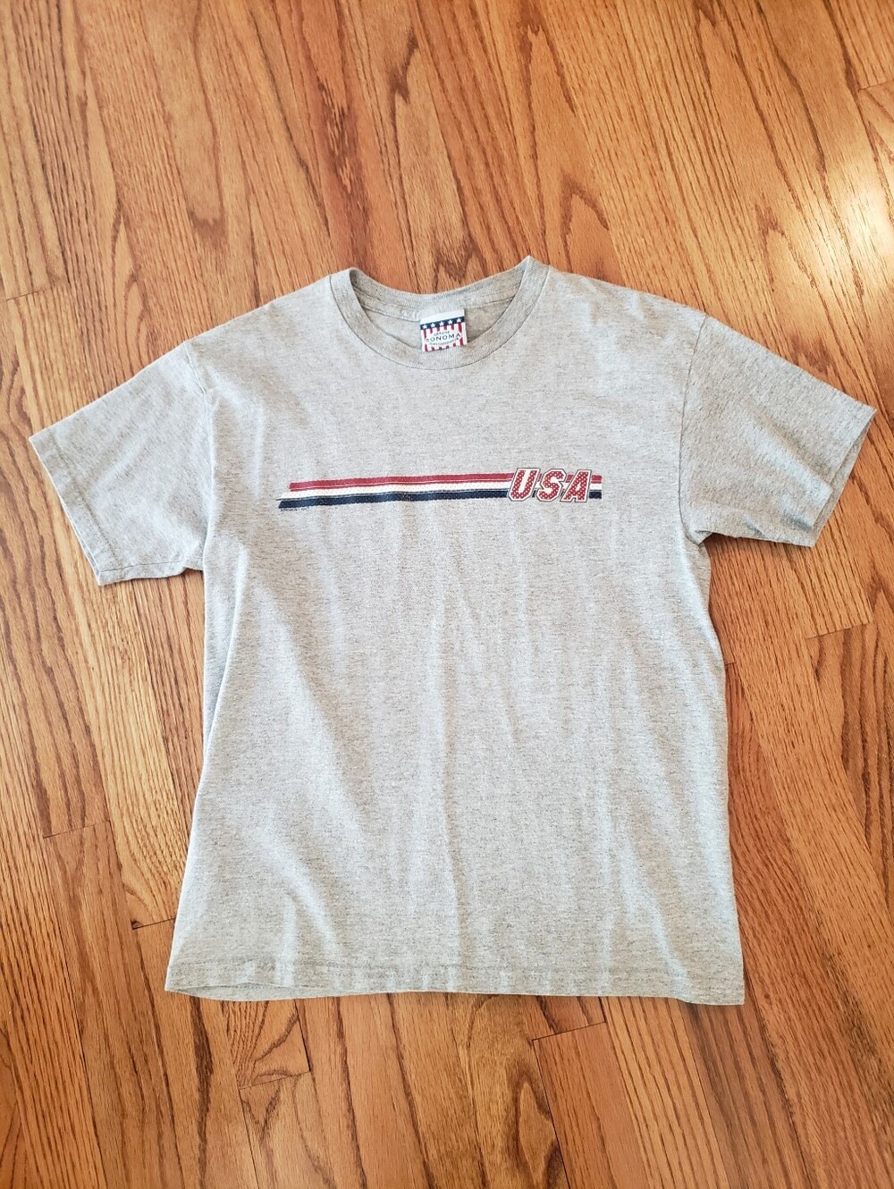 Patriotic USA Graphic Kid's Gray T-Shirt by Sonama Size: YL